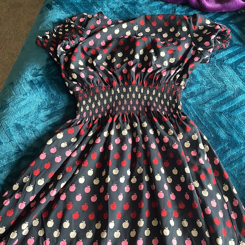 Brand new dress with pockets